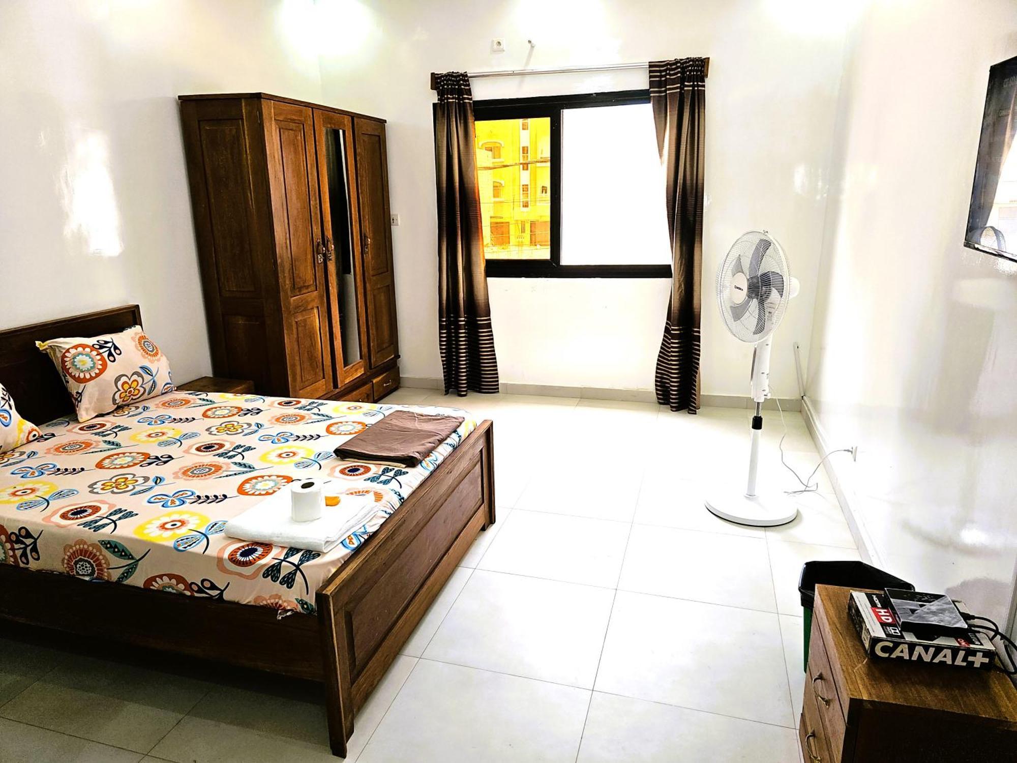 Отель Chambre Ngor- Douche Privee-Salon-Cuisine-Netflix Дакар Экстерьер фото